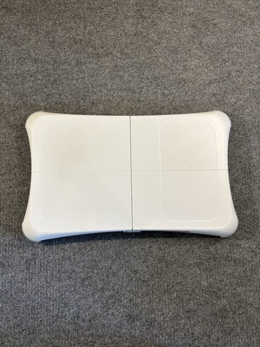 Nintendo wii balance board - nintendo,