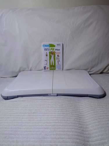 Nintendo wii fit - balance, board