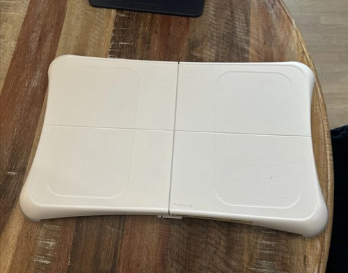 Nintendo wii balance board - nintendo,